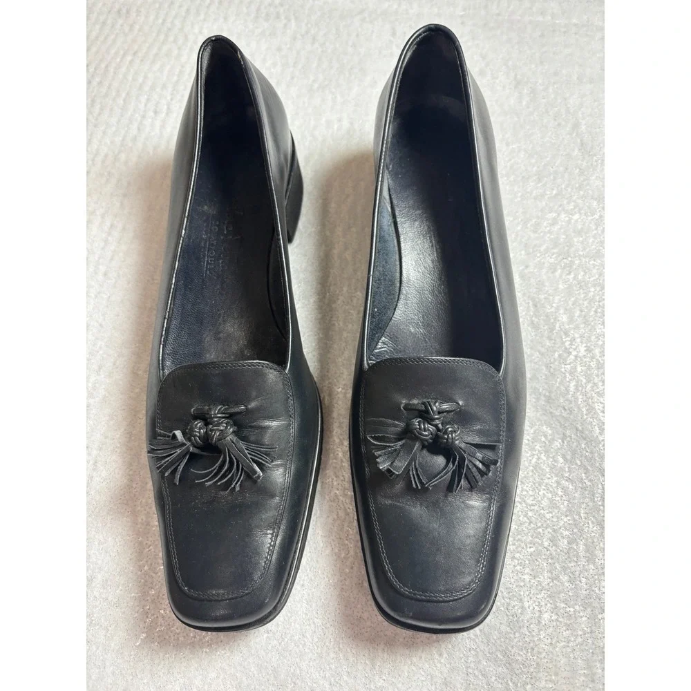 Salvatore Ferragamo Black Leather Tassel Loafers 8.5 Women's Dress Shoes Classic